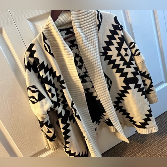 Aztec cardigan - Picture 6 of 7